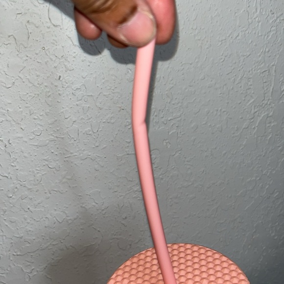 Starbucks Matte Light Pink Studded 2020 Tumbler Cup 24oz BENT STRAW - Picture 2 of 3